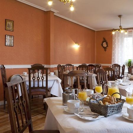 Hotel Norte Y Londres Burgo Εξωτερικό φωτογραφία